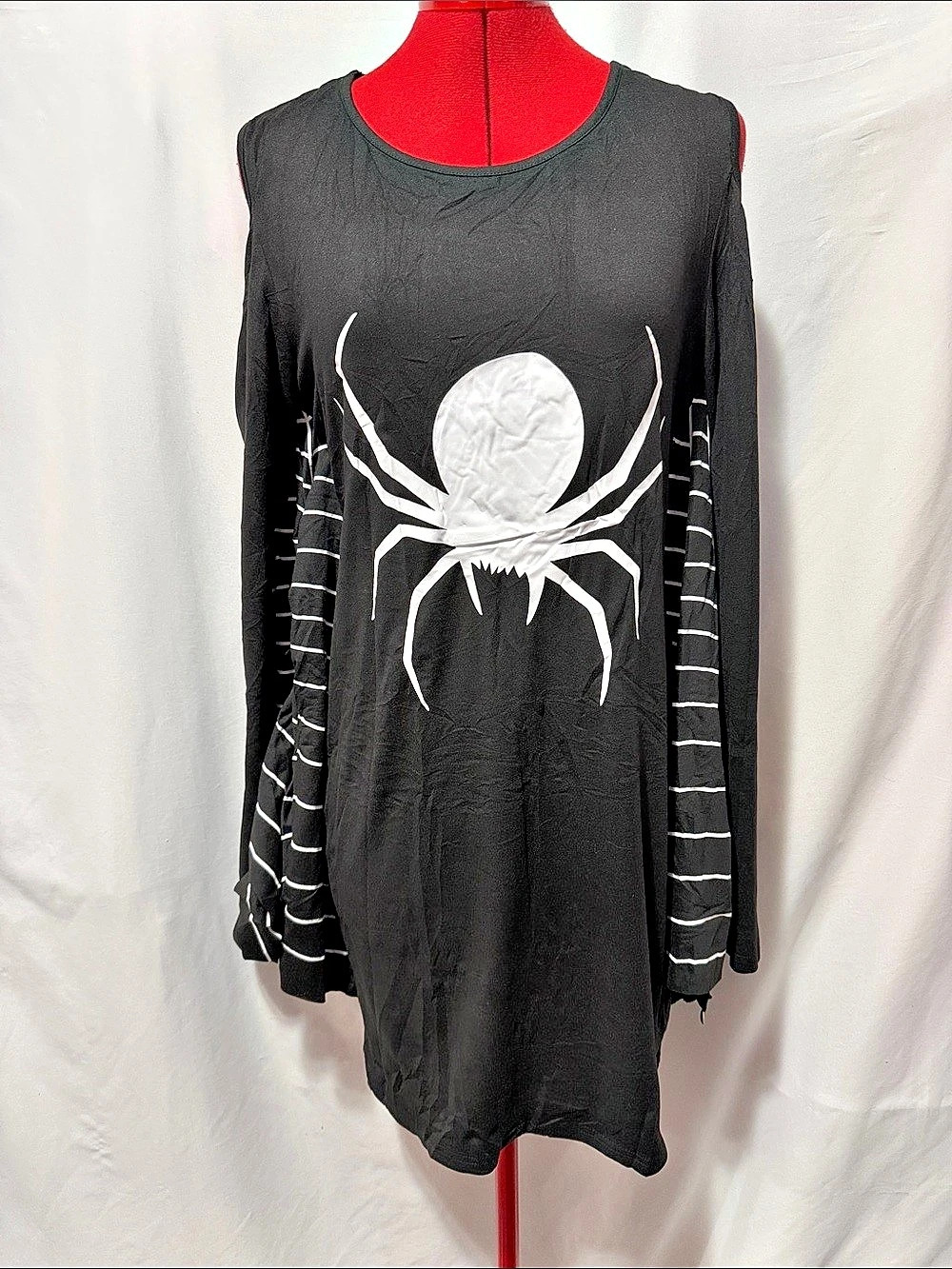 Happy Halloween Spider Tunic Spider Tunic in Black & White Size Medium